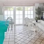 Hébergement de vacances Beach Front Home In Blavand With Sauna *