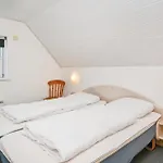 Hébergement de vacances Beach Front Home In Blavand With Sauna