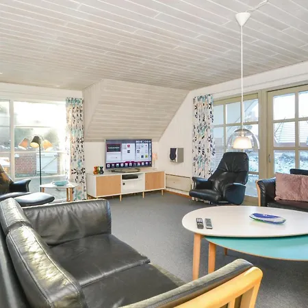 Stunning Home In Blavand With Sauna Dom wakacyjny *