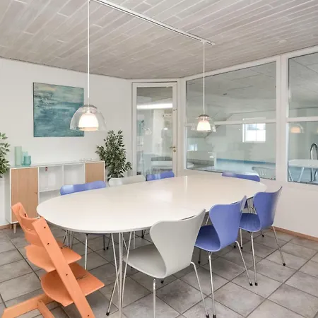 Holiday home Beautiful In With Wifi Blavand