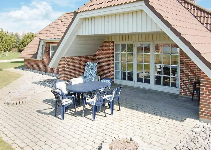 بيت للعطل Awesome In With Sauna Blåvand